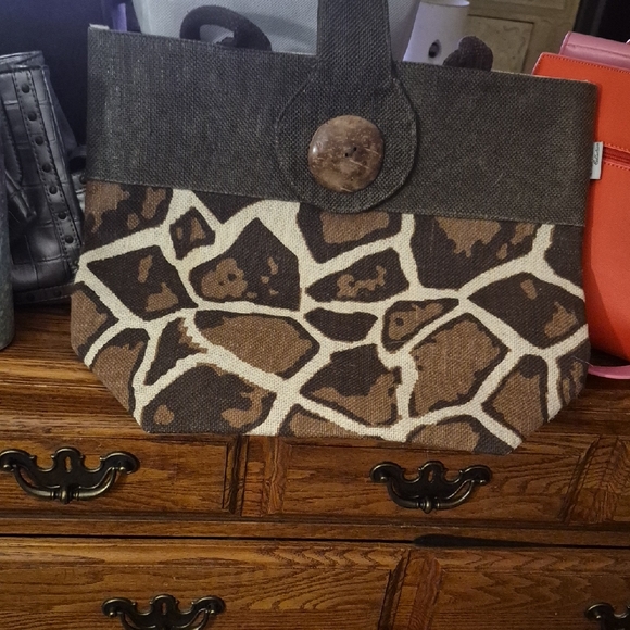 Not Rated Handbags - Not Rated Brown Giraffe-Print Canvas Tote with Button Accent Matching Wallet